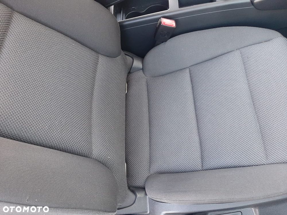 Audi A3 3-drzwiowe 1.4T FSI Ambiente - 8