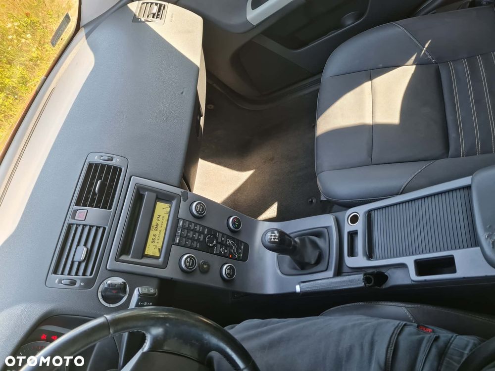 Volvo V50 1.6D Momentum - 10