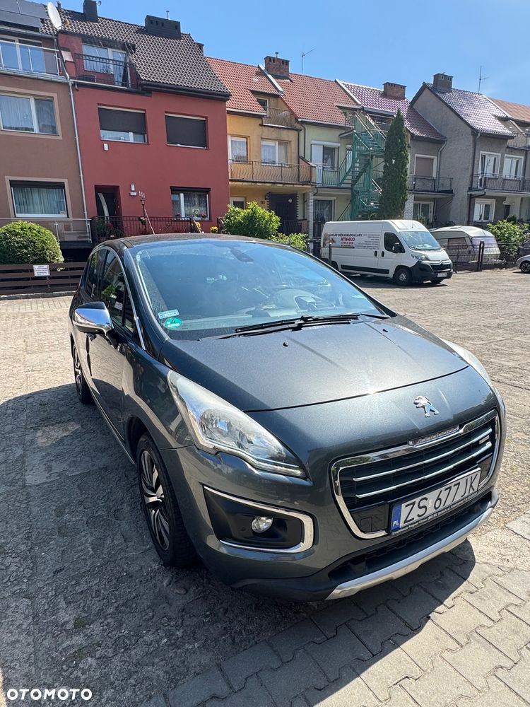 Peugeot 3008 2.0 HDi HYbrid4 - 5