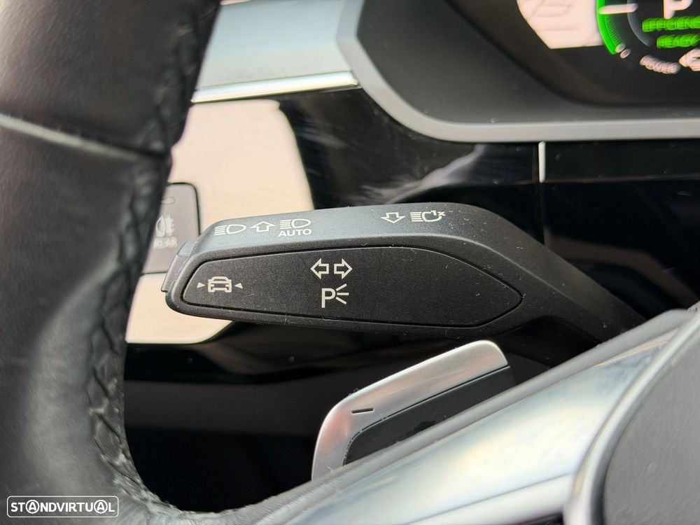 Audi Q8 e-Tron 55 quattro Advanced - 30