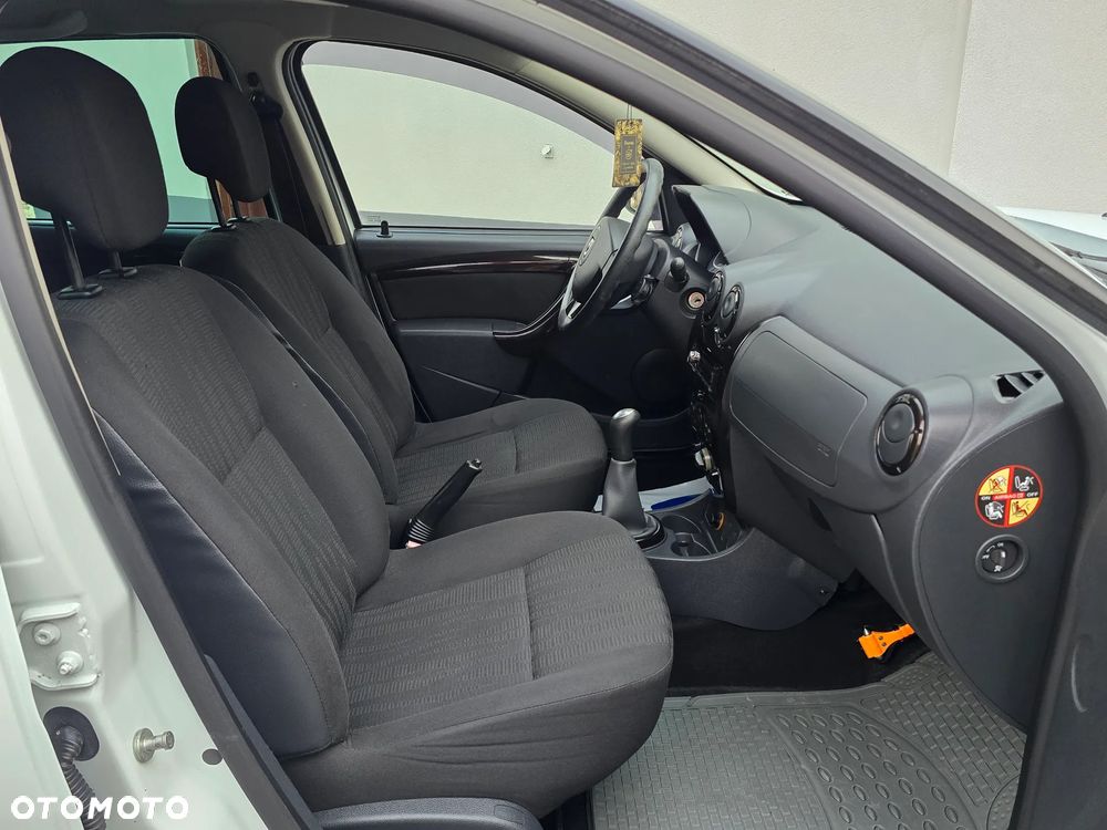 Dacia Duster 1.6 16V 4x2 Ice - 23