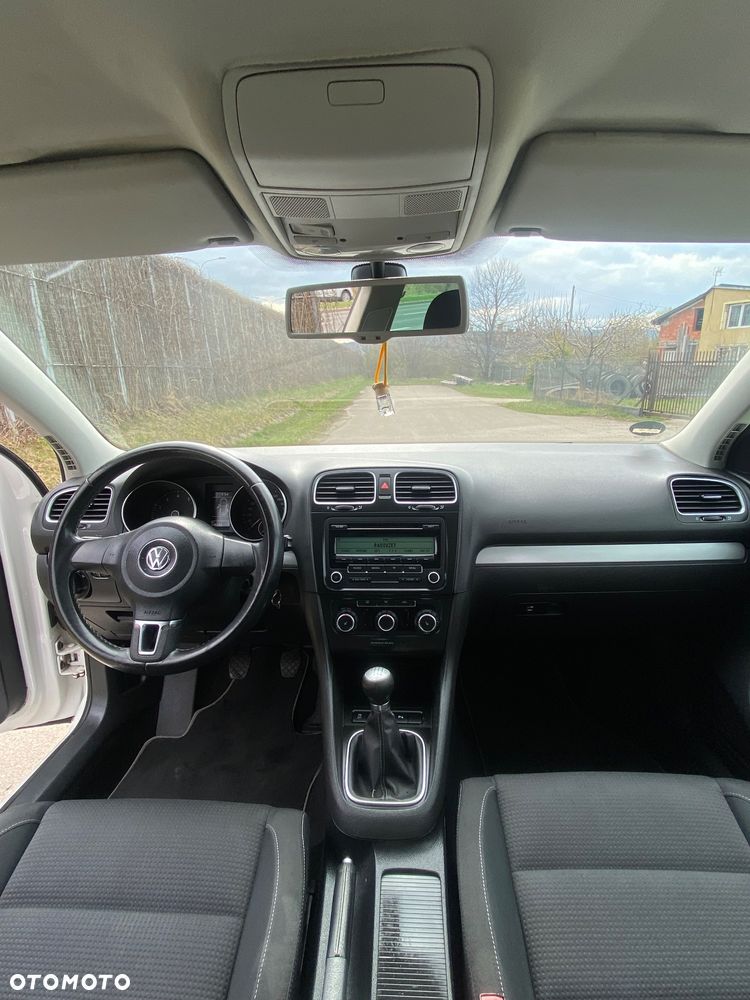 Volkswagen Golf - 13