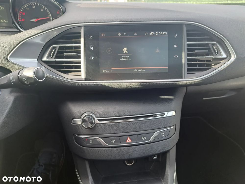 Peugeot 308 - 28