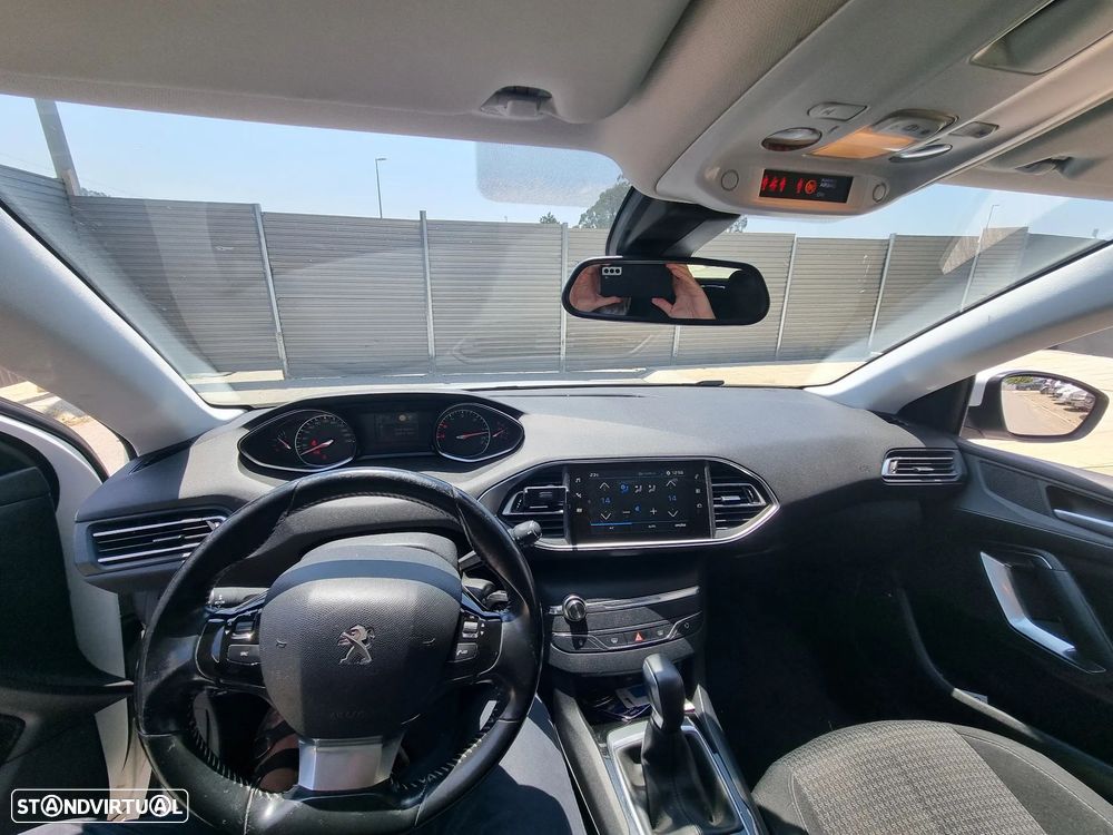 Peugeot 308 BlueHDi FAP 120 EAT6 Stop & Start Allure - 9