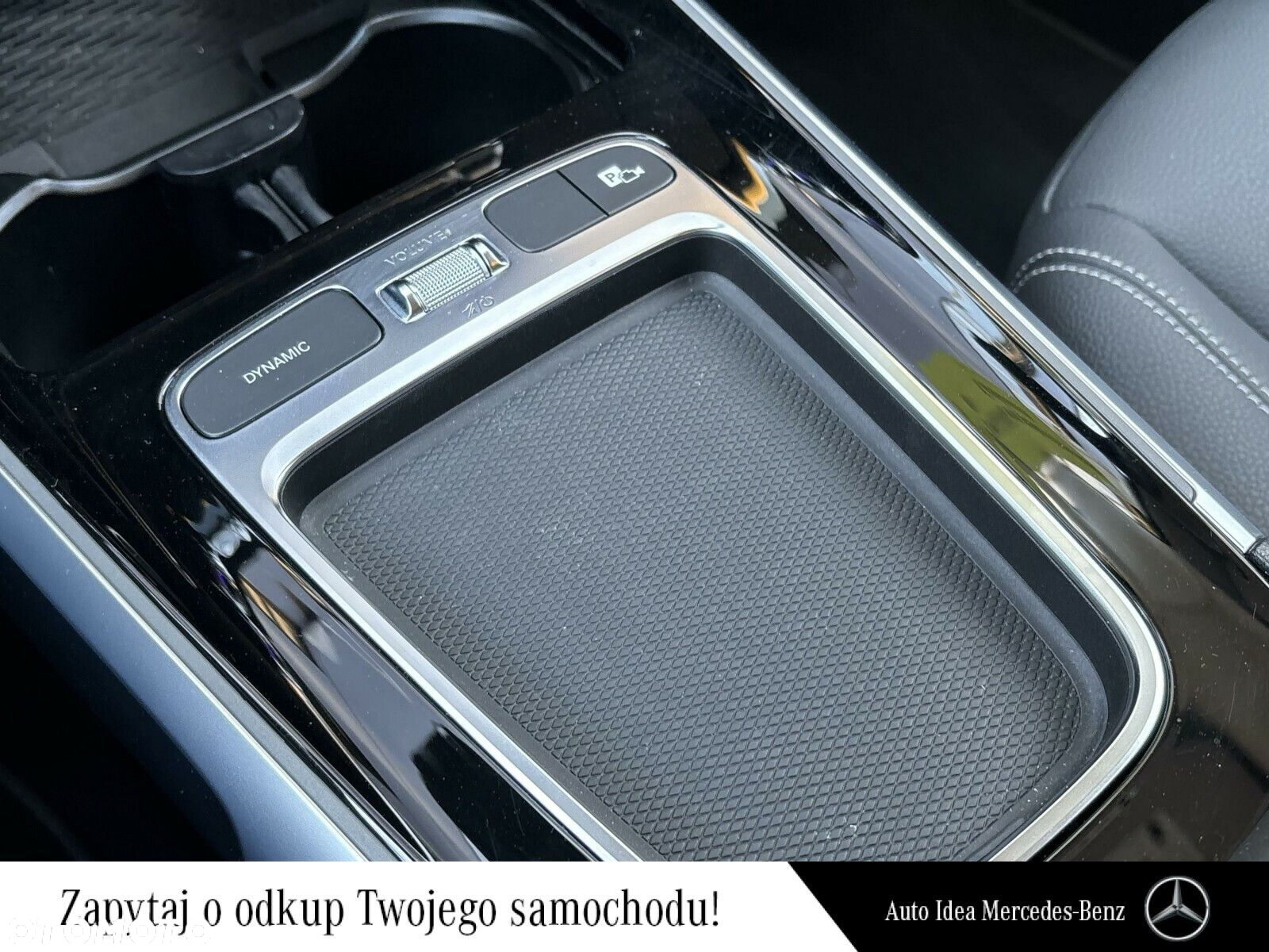 Mercedes-Benz GLB 200 Progressive 7G-DCT - 28