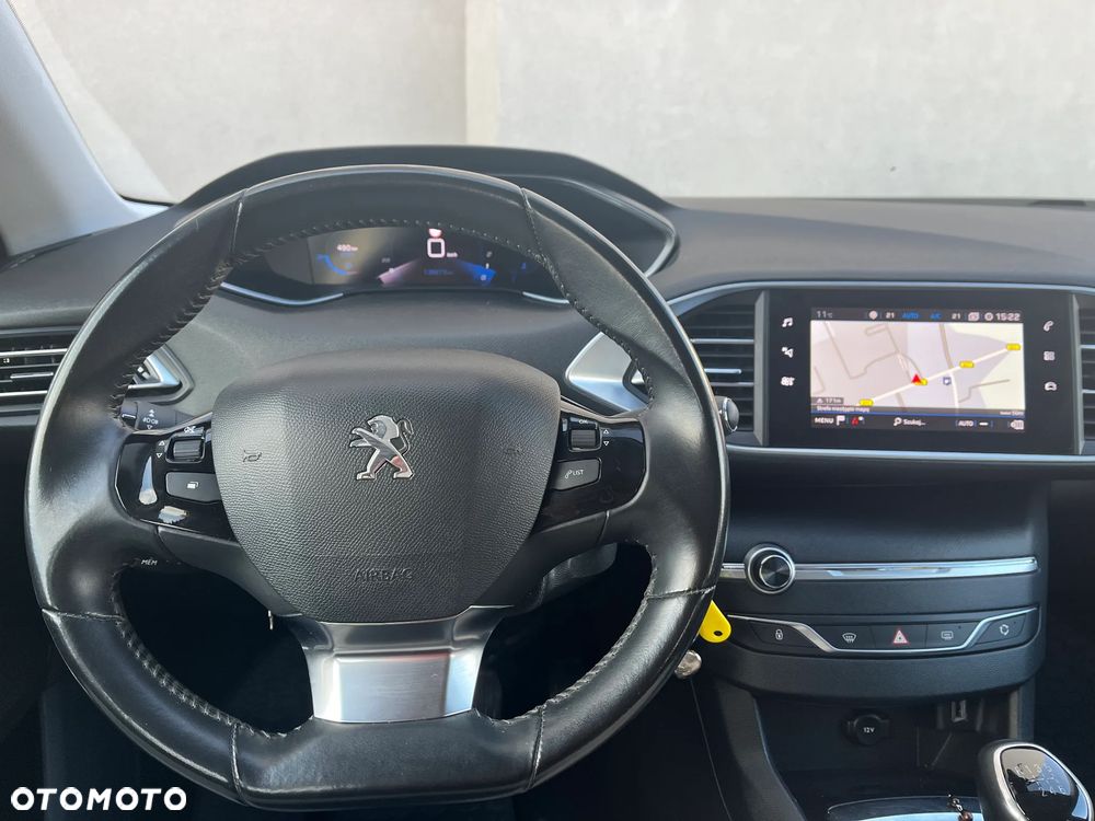 Peugeot 308 1.5 BlueHDi Allure Pack S&S - 18