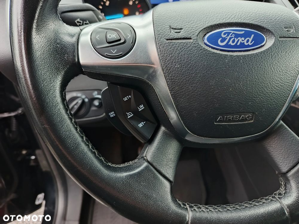 Ford Kuga 2.0 TDCi 4x4 Titanium - 17