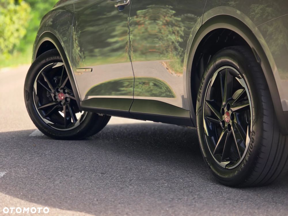 DS Automobiles DS 7 Crossback 2.0 BlueHDi Performance Line + - 37
