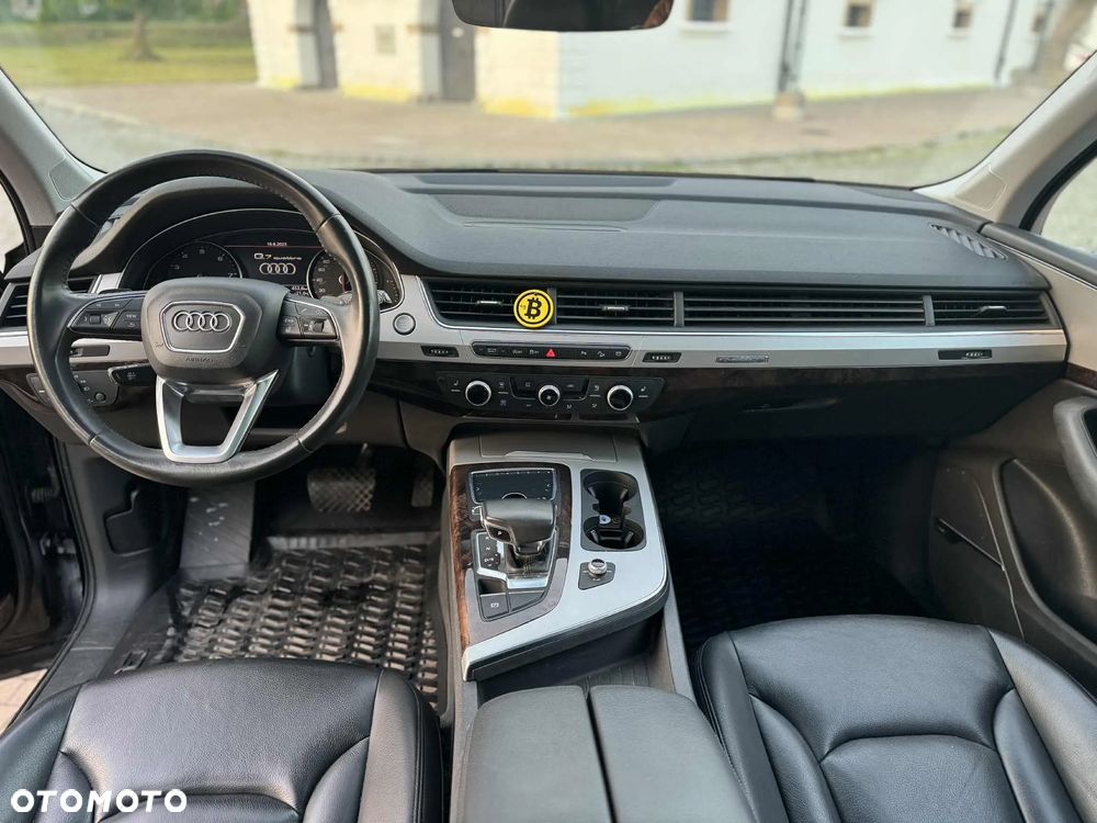 Audi Q7 - 16