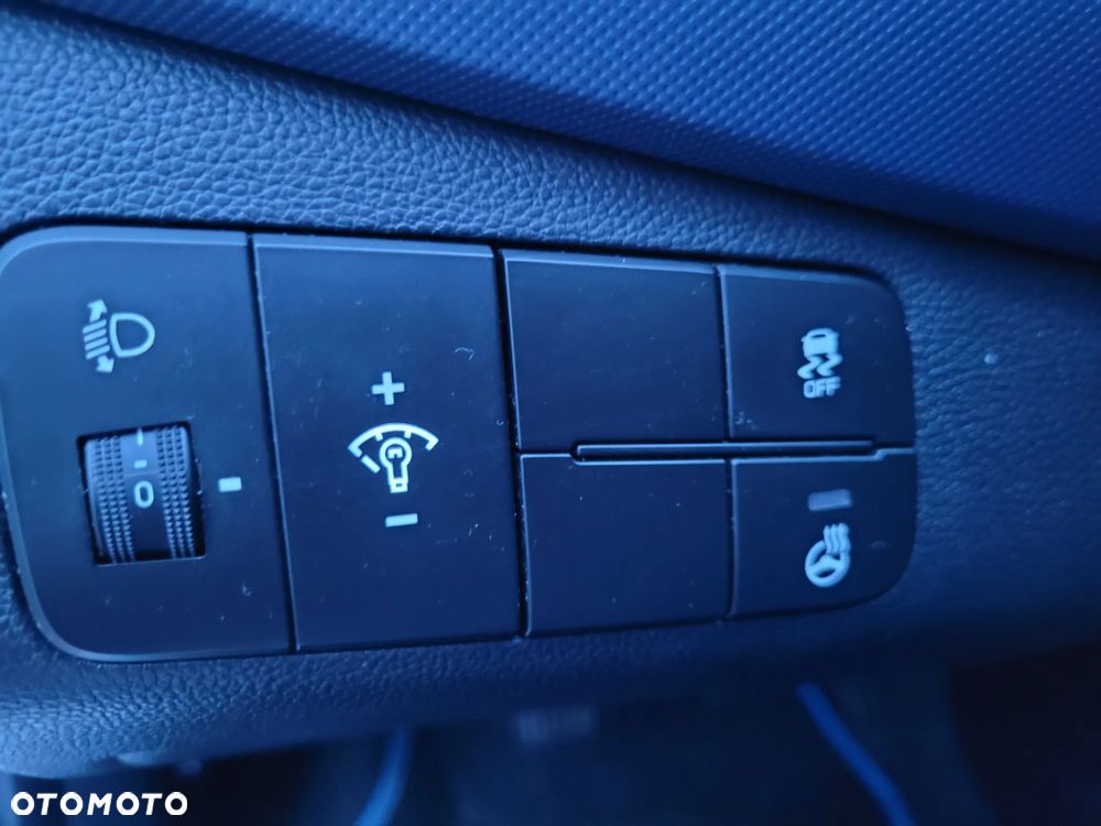 Hyundai i10 1.0 BlueDrive Comfort - 8