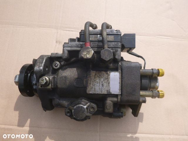 POMPA WTRYSKOWA FORD FOCUS MK1 1.8 TDDI BOSCH 0470004002 - 1