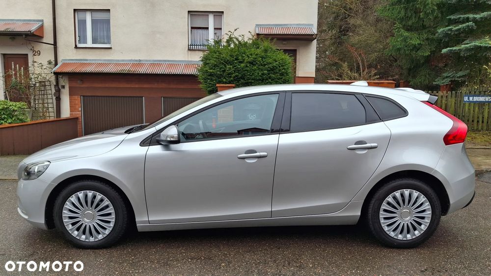 Volvo V40 D2 Kinetic - 29