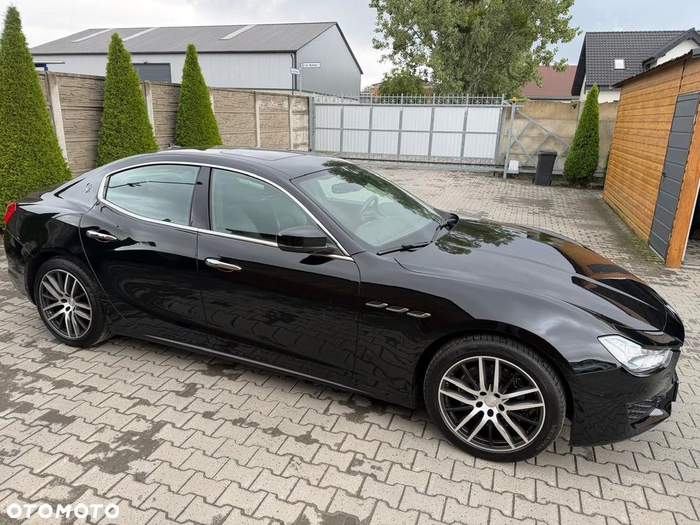 Maserati Ghibli GranSport - 10