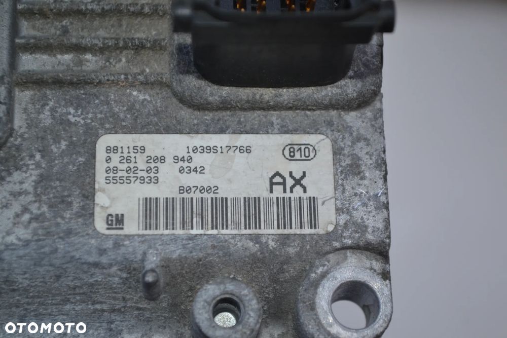 OPEL CORSA D 1.2 KOMPUTER STEROWNIK SILNIKA 55557933 0261208940 - 3