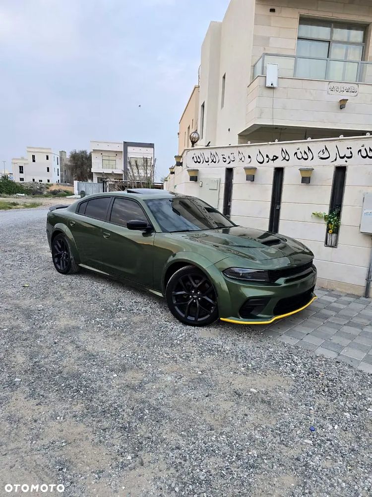 Dodge Charger - 8