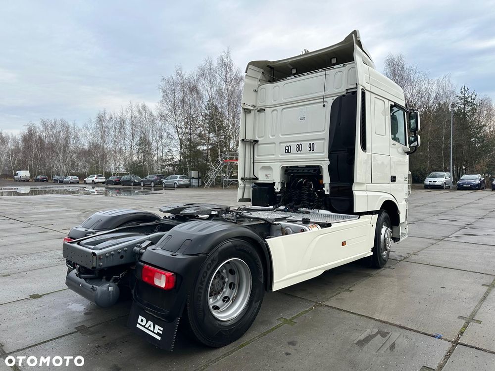 DAF XF 106.460 RETARDER BL. MOSTU HYDRAULIKA EURO 6 PEŁNY SPOJLER - 7