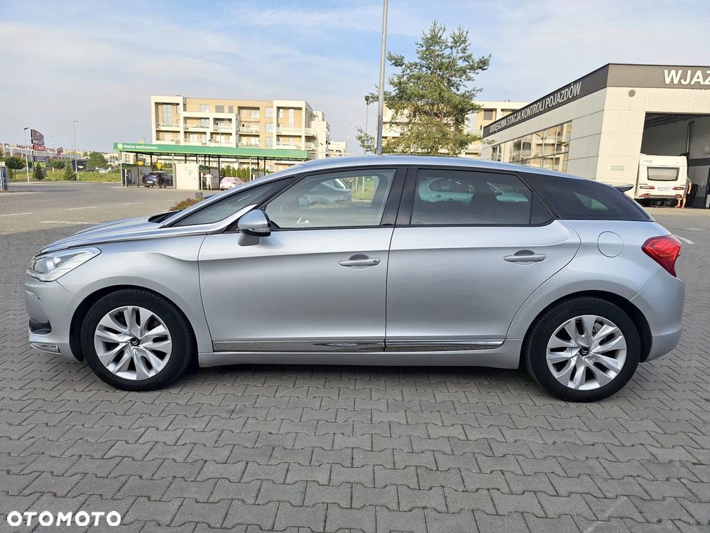 Citroën DS5 2.0 HDi SportChic - 6