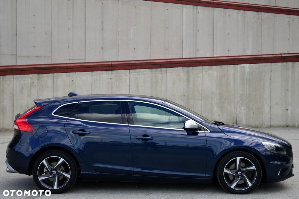 Volvo V40 D3 Geartronic R Design - 8