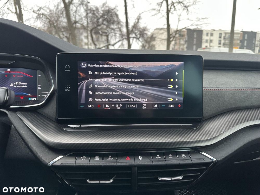 Skoda Octavia 2.0 TDI RS DSG - 21