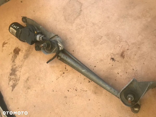 MECHANIZM WYCIERACZEK COLT VI 8250A153
