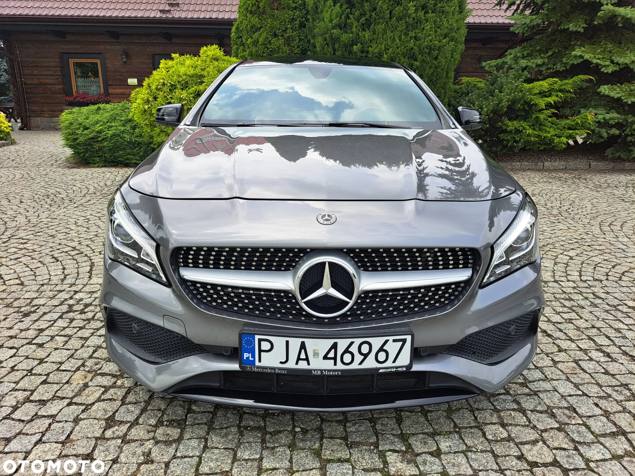 Mercedes-Benz CLA Shooting Brake 200 7G-DCT AMG Line - 16