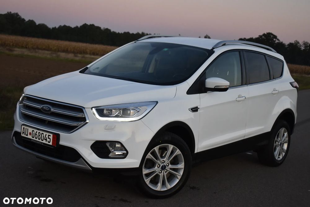 Ford Kuga 2.0 TDCi AWD Titanium - 3