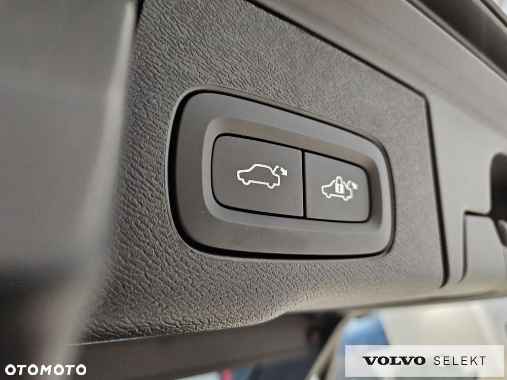 Volvo XC 60 - 33