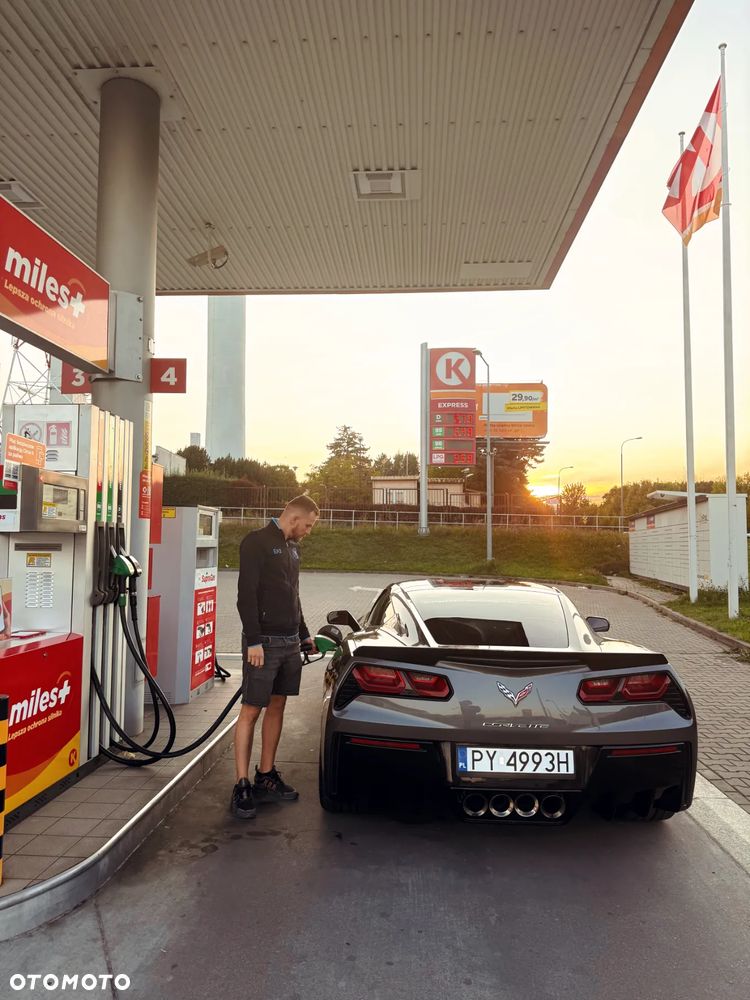 Chevrolet Corvette Stingray 3LT 6.2 V8 Automatik - 11