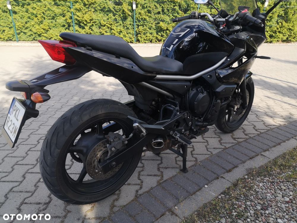 Yamaha XJ - 18