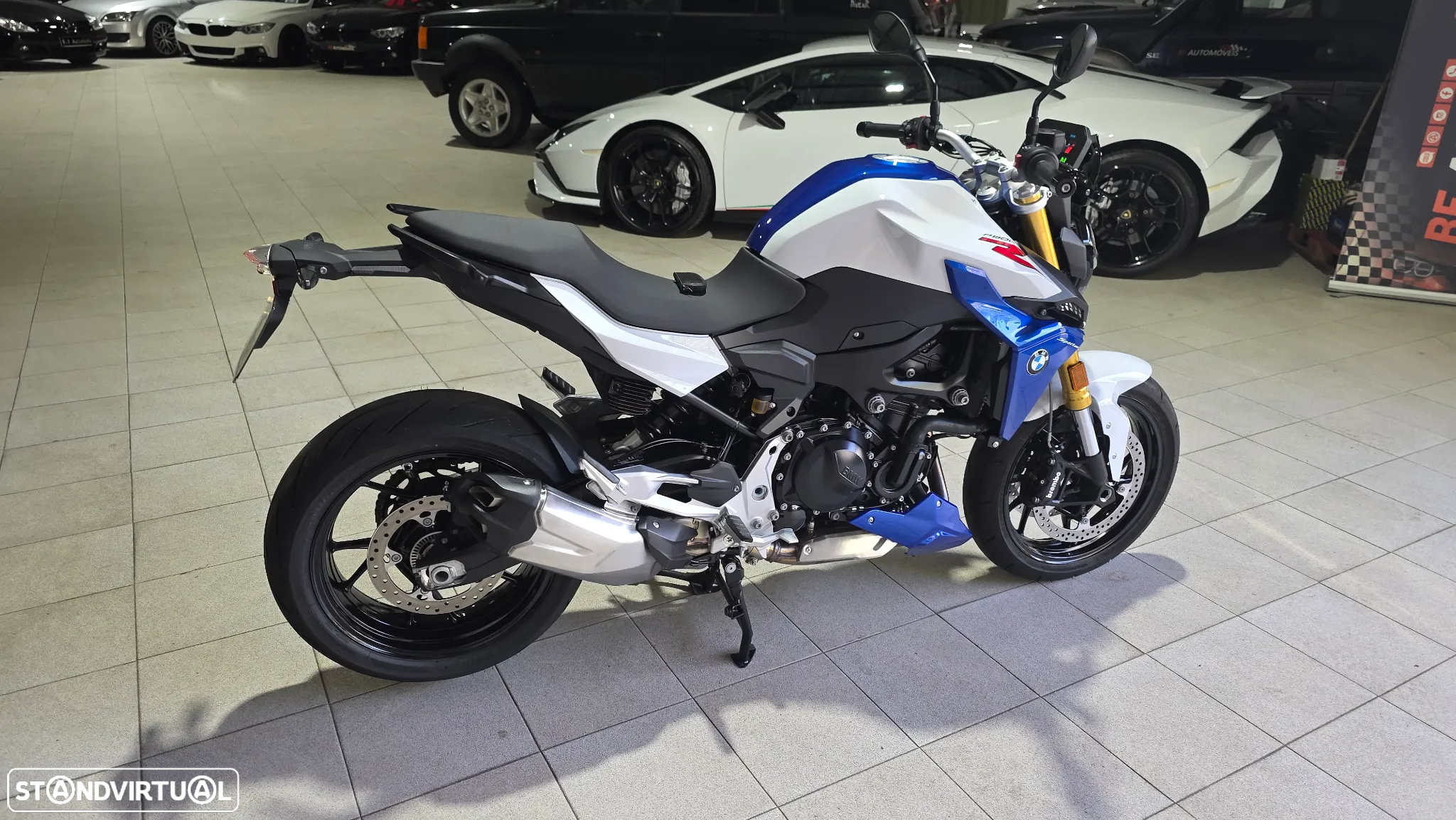 BMW F 900 R Style Sport 1 dono/1060kms - 2