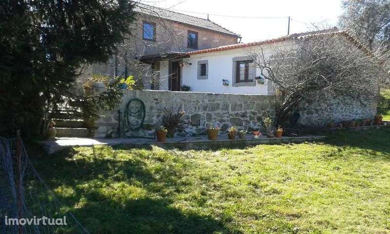 Casa de Campo , aluga-se períodos curtos - Grande imagem: 2/12