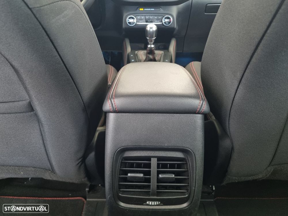 Ford Kuga 1.5 EcoBoost ST-Line - 13