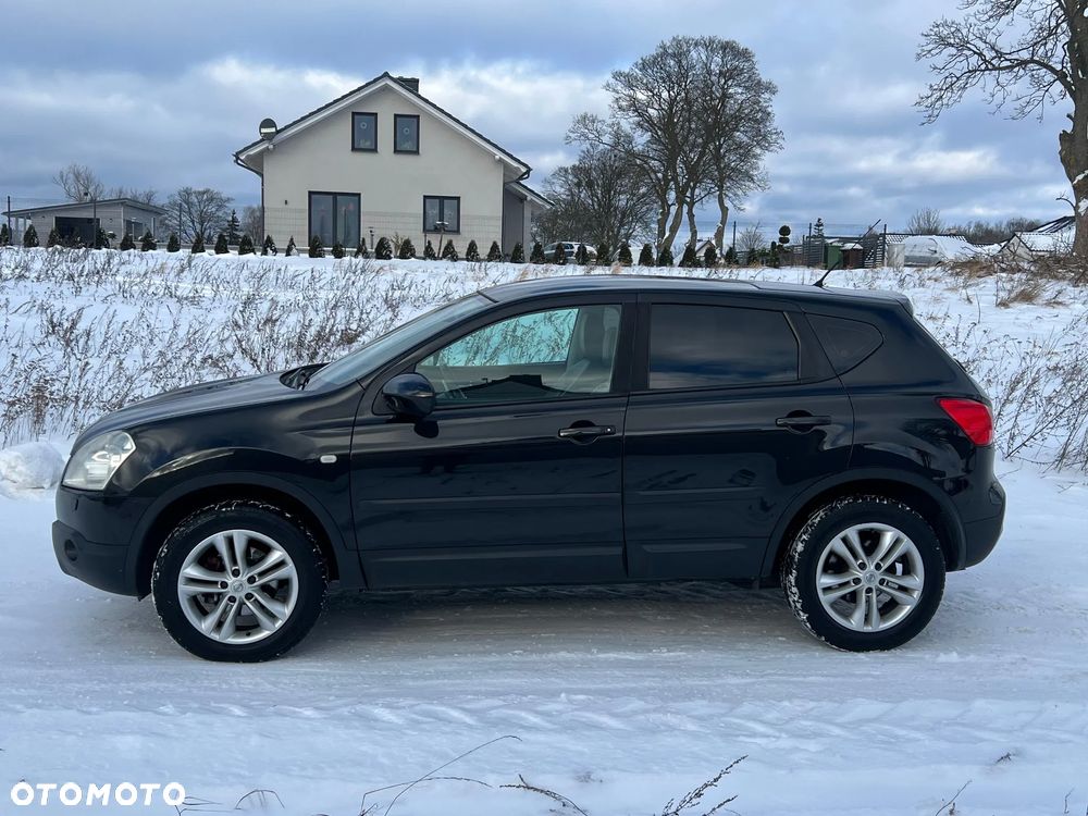 Nissan Qashqai 2.0 dCi 4x4 Tekna Premium - 6