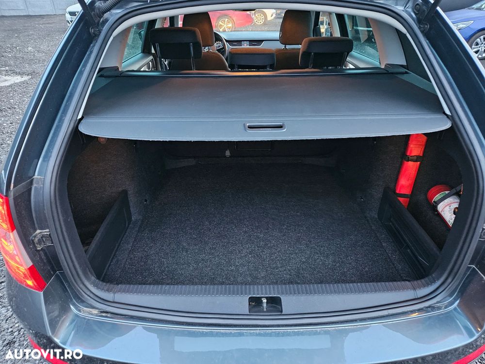 Skoda Octavia Combi 1.0 TSI DSG Clever - 13