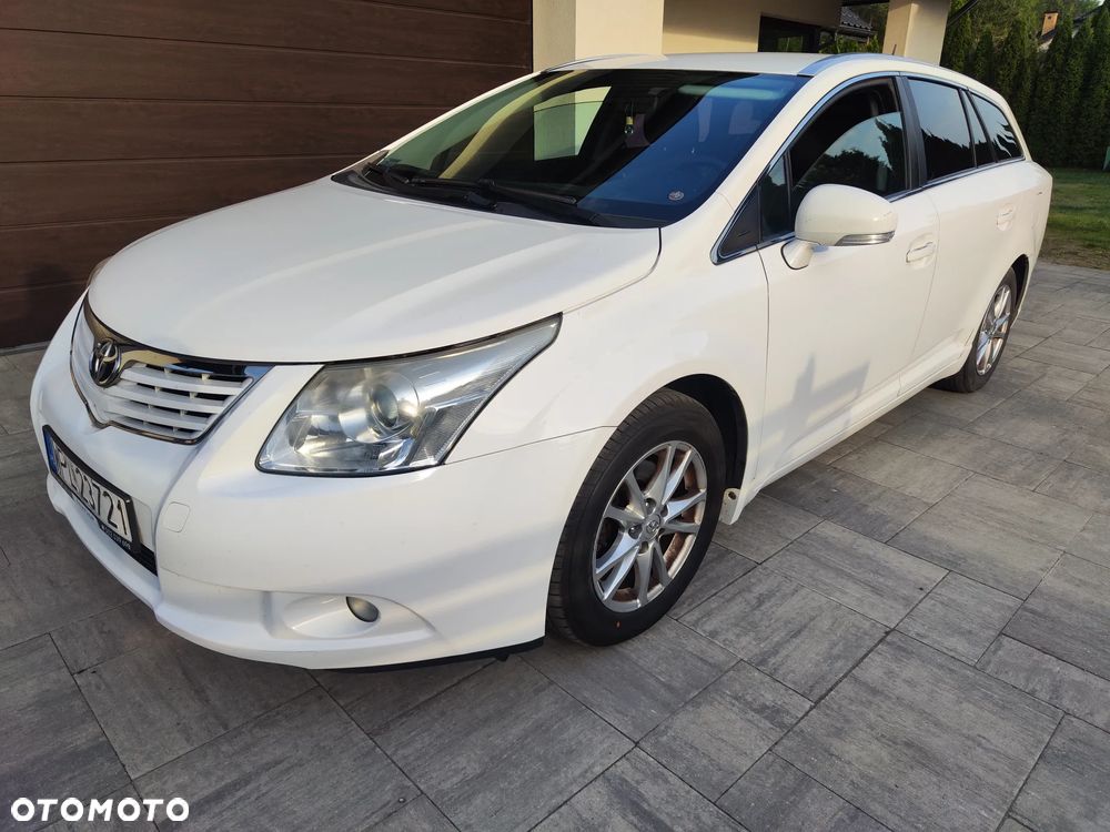 Toyota Avensis 1.8 Comfort - 3