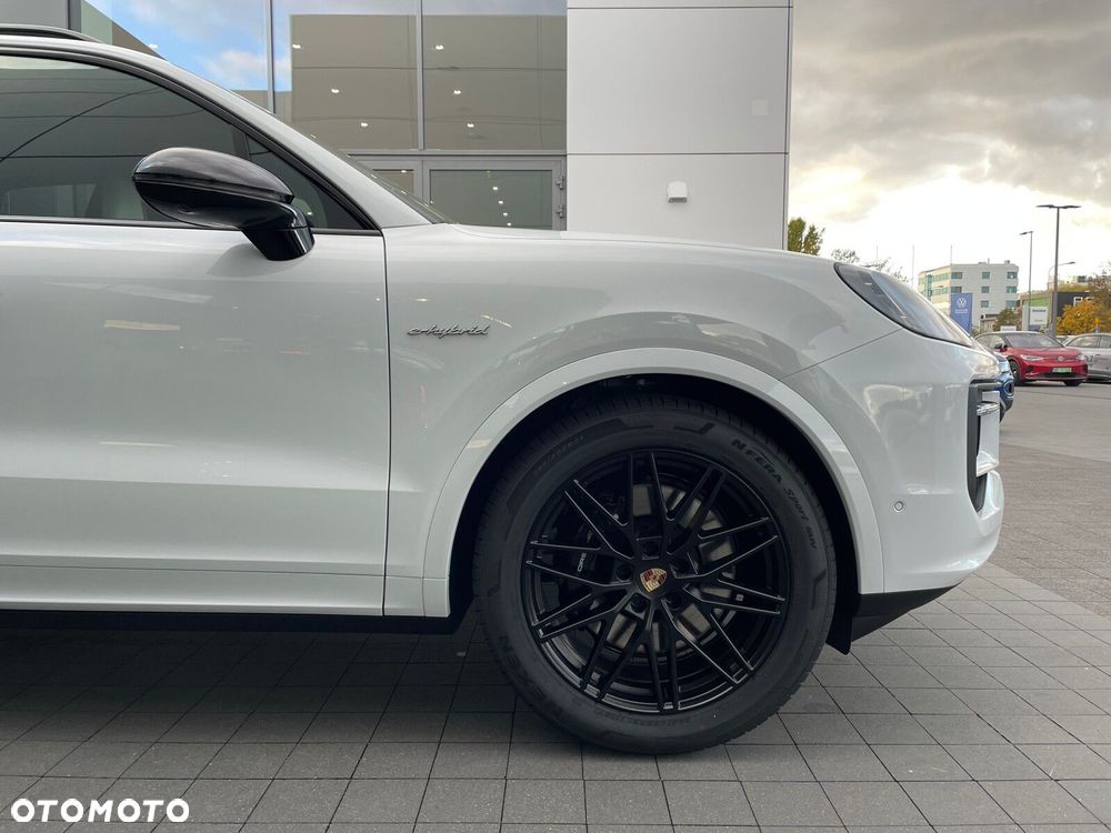 Porsche Cayenne - 5