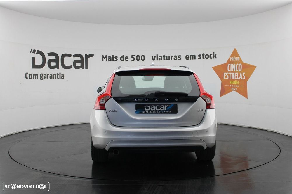 Volvo V60 2.0 D3 Momentum - 7