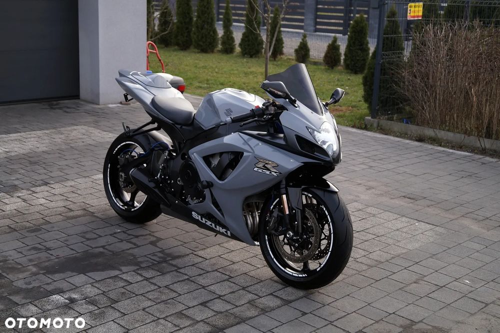Suzuki GSX-R - 5