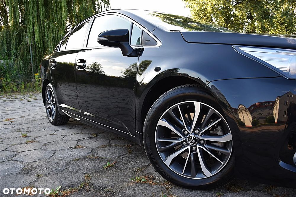 Toyota Avensis 2.0 D-4D Prestige - 14