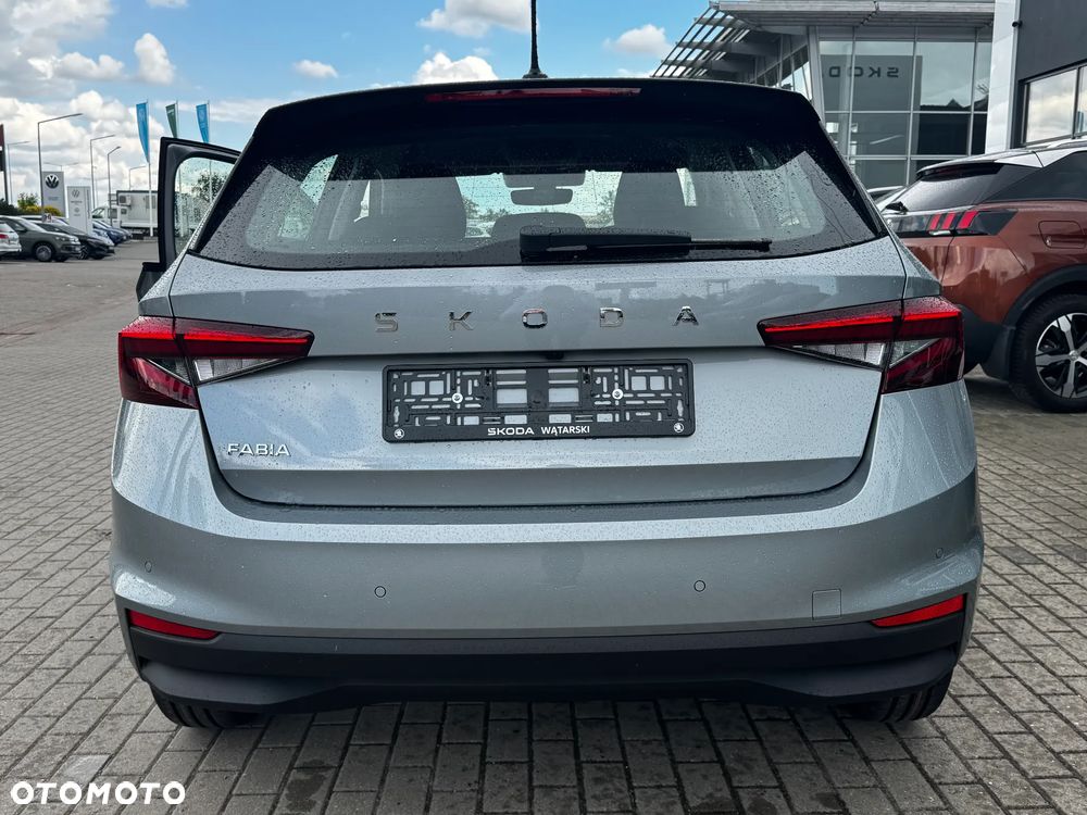 Skoda Fabia 1.0 TSI Drive - 8