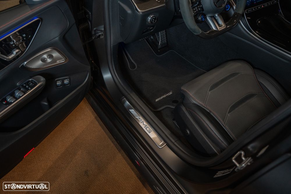 Mercedes-Benz C 63 AMG S E Performance Speedshift MCT9G - 17