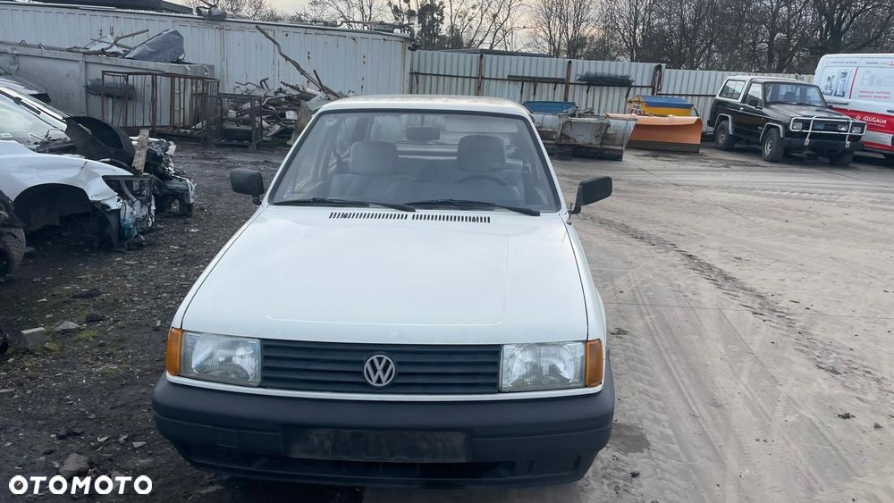 Volkswagen Polo   Na Części Kolor : L90E - 1