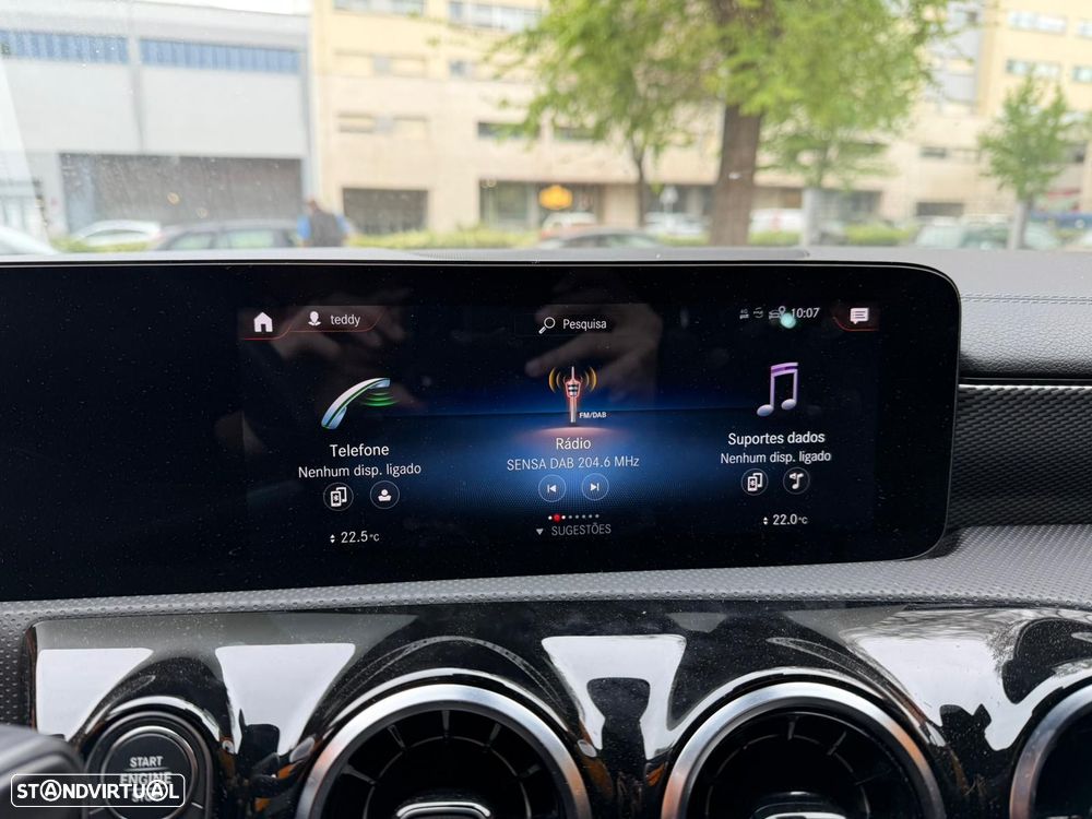 Mercedes-Benz CLA 250 - 20