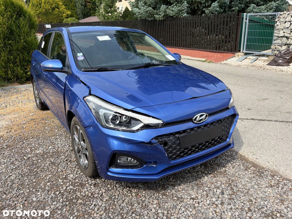 Hyundai i20 1.2 Passion Plus - 21