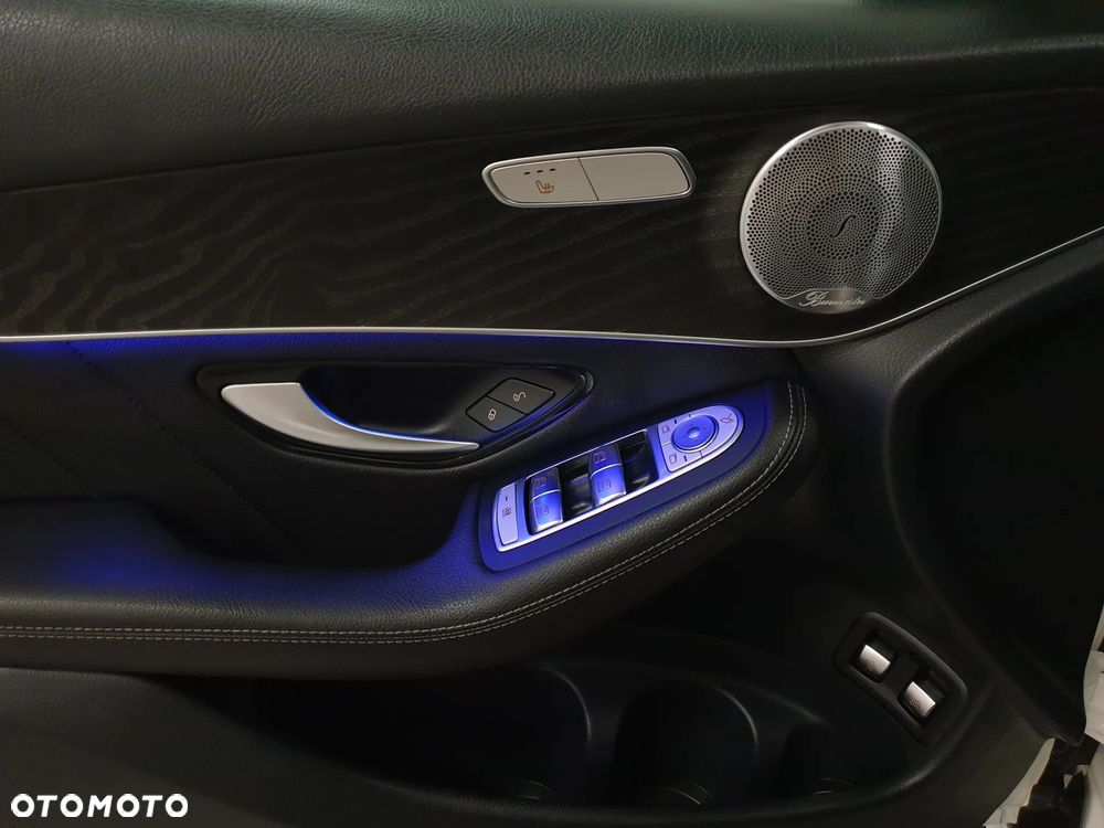 Mercedes-Benz GLC 220 d 4Matic 9G-TRONIC AMG Line Plus - 7