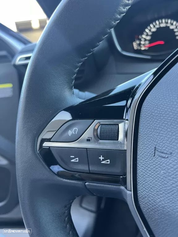 Peugeot 2008 PureTech 100 Stop&Start Allure Pack - 15