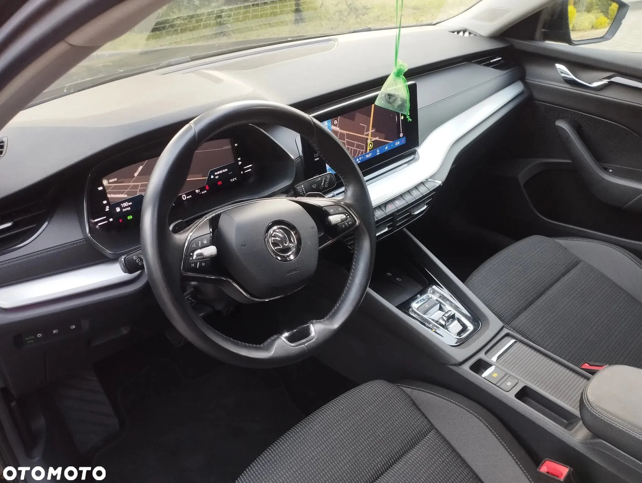 Skoda Octavia 2.0 TDI DSG Ambition - 6
