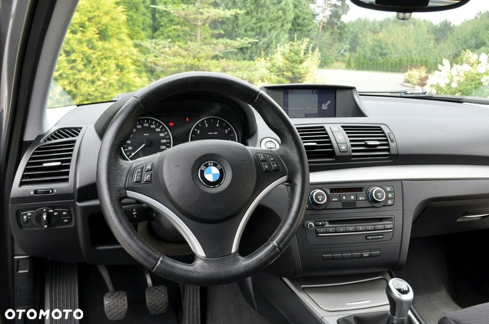 BMW Seria 1 - 29