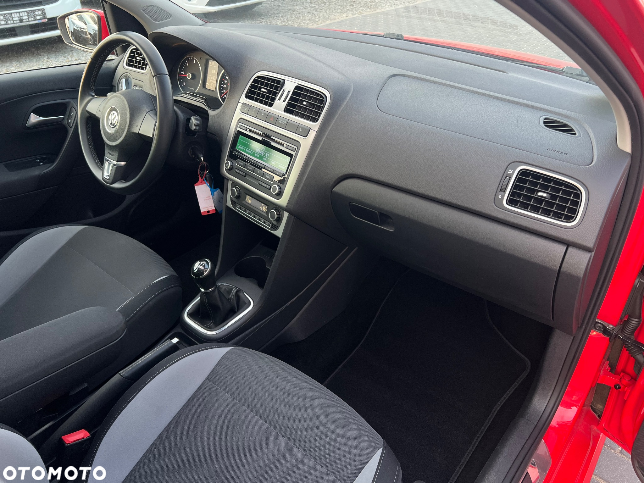 Volkswagen Polo 1.6 TDI DPF Highline - 34