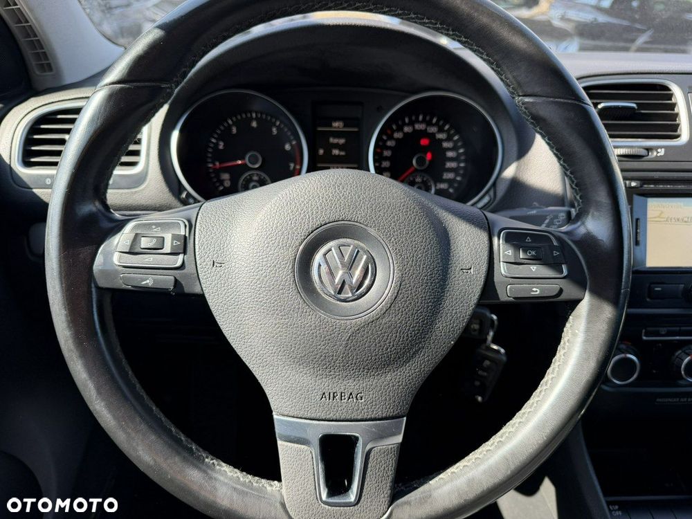 Volkswagen Golf - 15